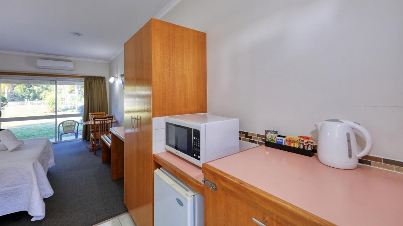 Chinchilla Great Western Motor Inn Экстерьер фото