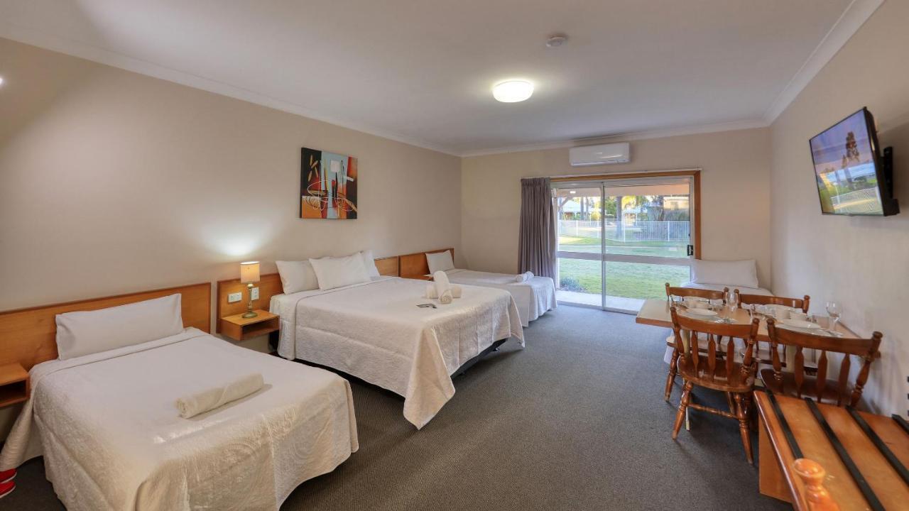 Chinchilla Great Western Motor Inn Экстерьер фото