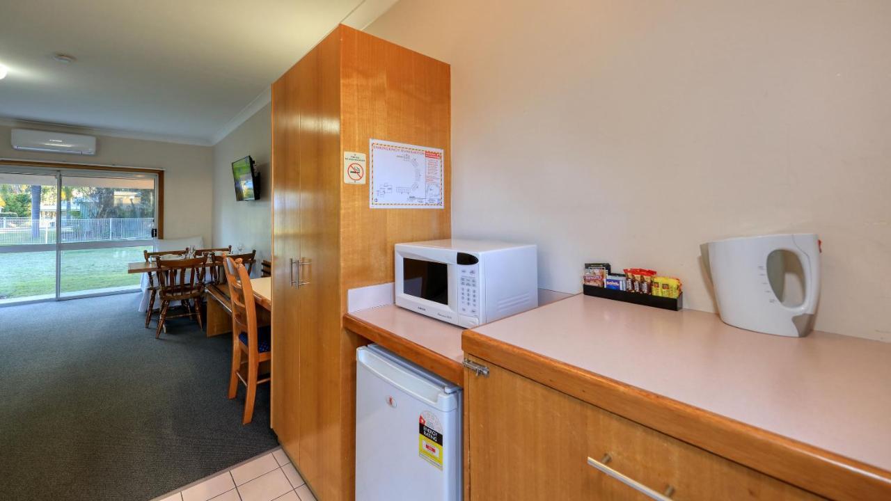 Chinchilla Great Western Motor Inn Экстерьер фото